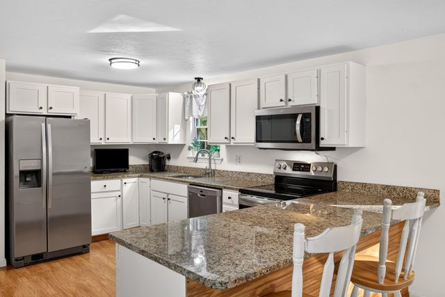 115 Dove Hill Road, North Falmouth, MA 02556
