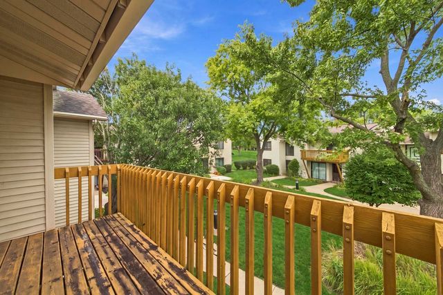 43 Constitution Court 43, Vernon Hills, IL 60061