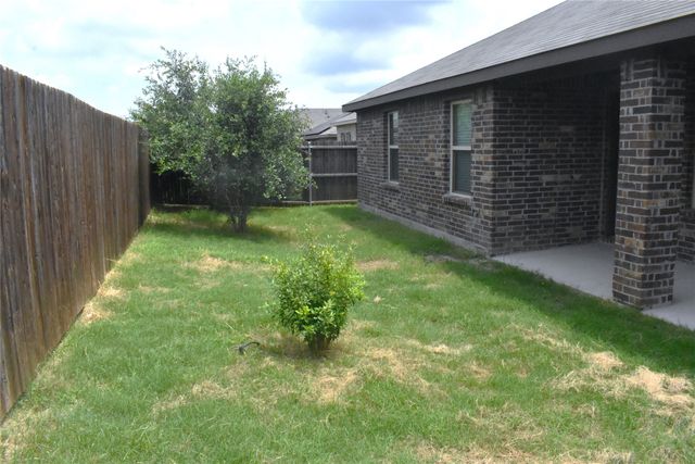 111 Real Quiet Lane, Caddo Mills, TX 75135
