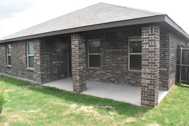 111 Real Quiet Lane, Caddo Mills, TX 75135