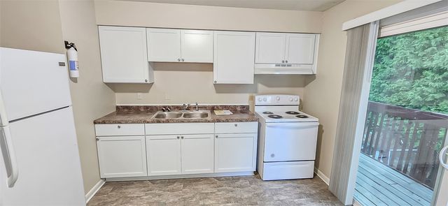 105 N Maple Avenue, Fairborn, OH 45324