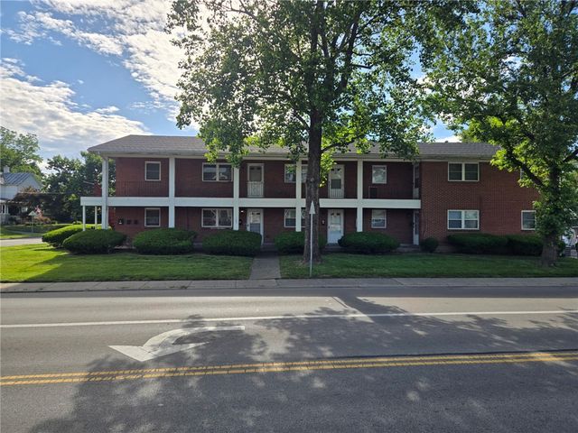105 N Maple Avenue, Fairborn, OH 45324