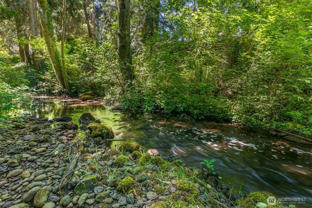 3827 212Th Street SW, Lynnwood, WA 98036