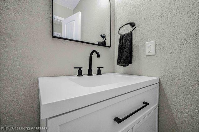 412 7th Street, Barling, AR 72923