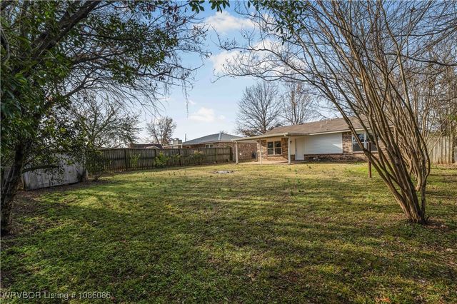 412 7th Street, Barling, AR 72923