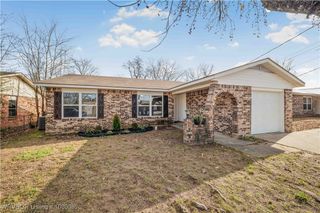 412 7th Street, Barling, AR 72923