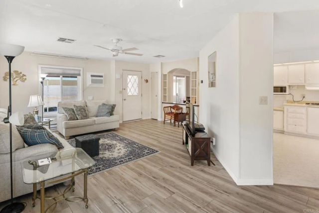 221 El Camino Real 3, Oceanside, CA 92058