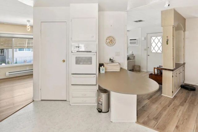 221 El Camino Real 3, Oceanside, CA 92058