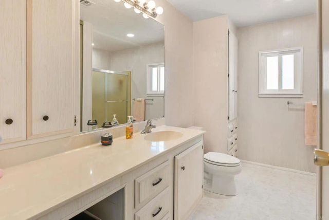 221 El Camino Real 3, Oceanside, CA 92058