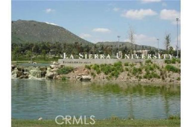 4878 Streambay Court, Riverside, CA 92505