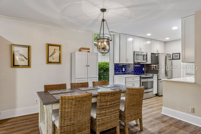 2 Woodbine Pl Apt 47, Hilton Head Island, SC 29928