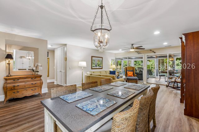 2 Woodbine Pl Apt 47, Hilton Head Island, SC 29928