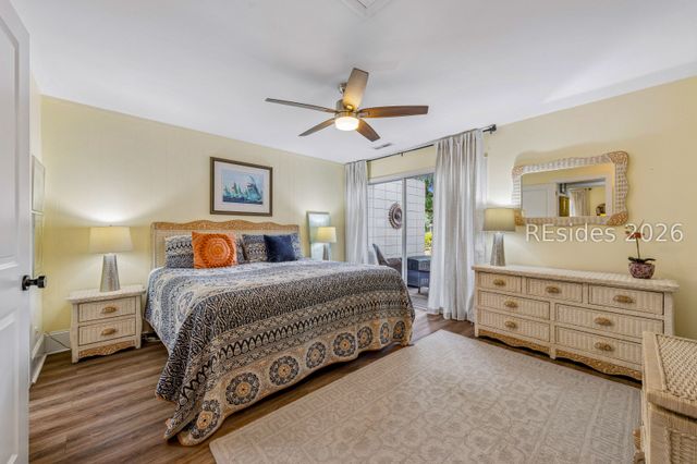 2 Woodbine Pl Apt 47, Hilton Head Island, SC 29928