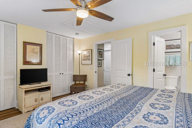 2 Woodbine Pl Apt 47, Hilton Head Island, SC 29928