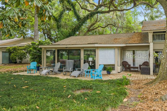 2 Woodbine Pl Apt 47, Hilton Head Island, SC 29928
