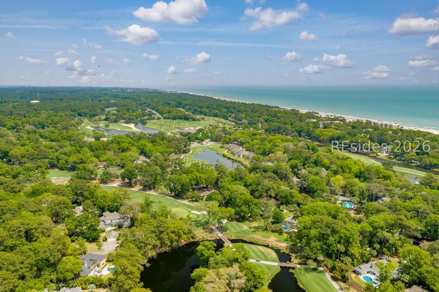 2 Woodbine Pl Apt 47, Hilton Head Island, SC 29928
