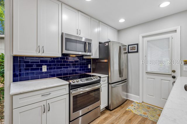 2 Woodbine Pl Apt 47, Hilton Head Island, SC 29928