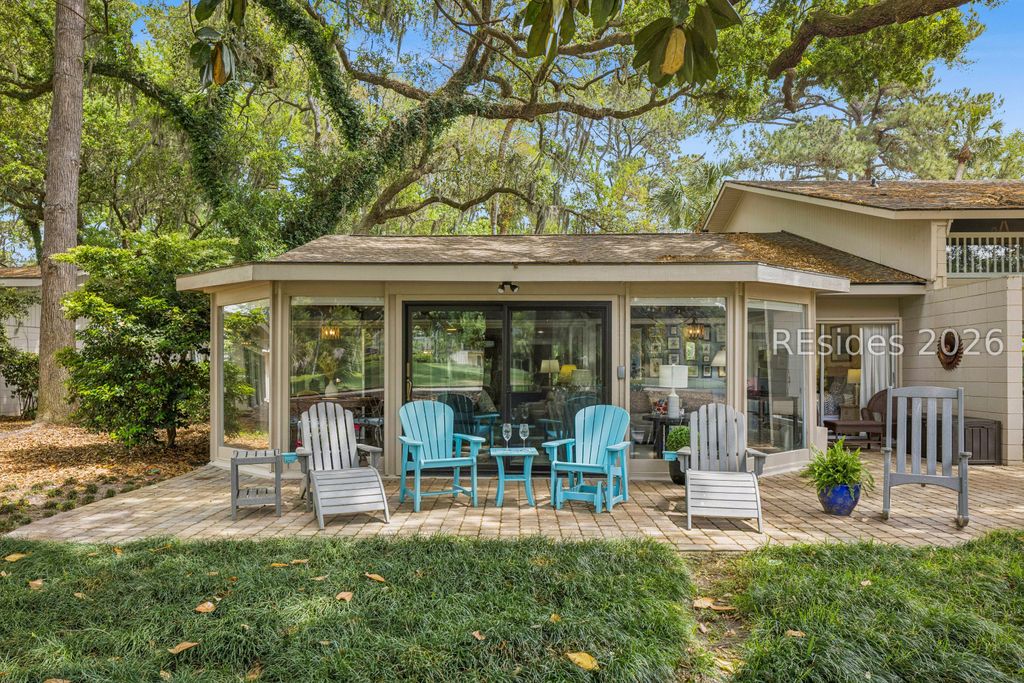 2 Woodbine Pl Apt 47, Hilton Head Island, SC 29928