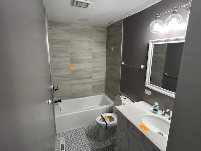443 Nantucket Road, Valparaiso, IN 46385