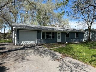 443 Nantucket Road, Valparaiso, IN 46385