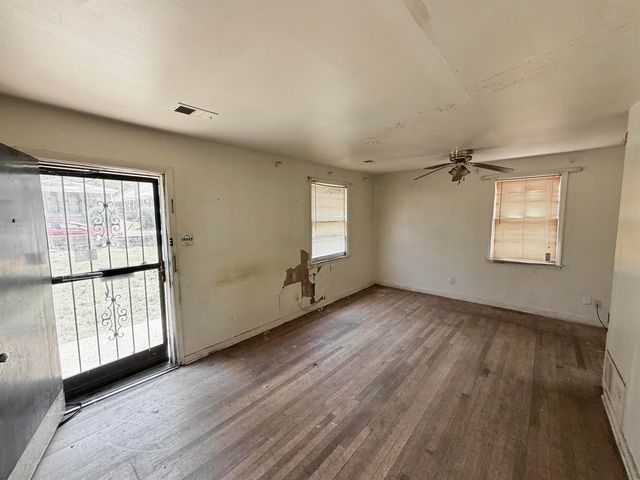 1455 OAKLAWN ST, Memphis, TN 38114