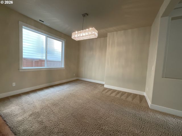 13395 Sw FITZWILLIAM Dr, Portland, OR 97224