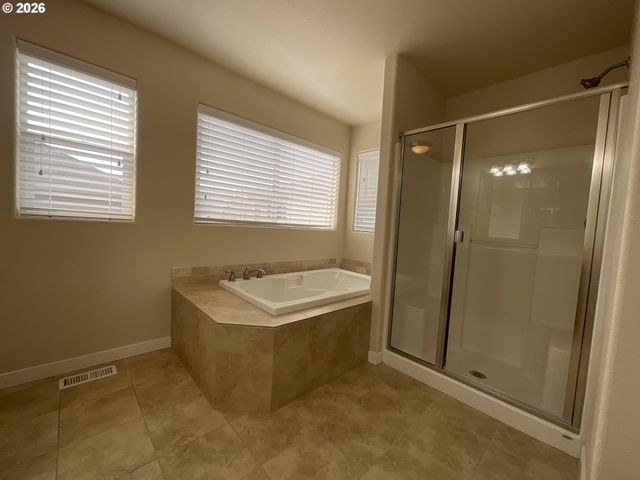 13395 Sw FITZWILLIAM Dr, Portland, OR 97224