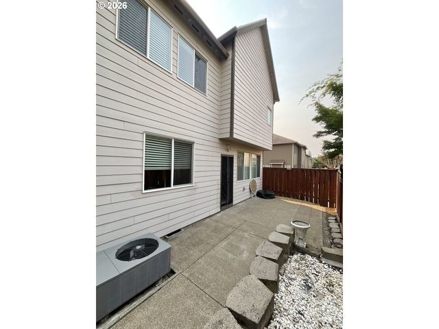13395 Sw FITZWILLIAM Dr, Portland, OR 97224