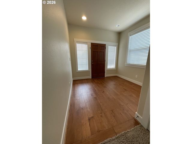 13395 Sw FITZWILLIAM Dr, Portland, OR 97224