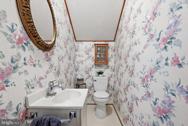 170 MOUNTAIN VIEW CT, Winchester, VA 22603