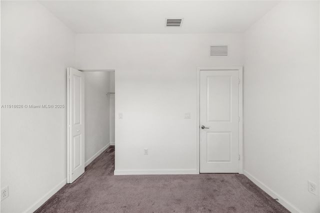 20661 NE 2nd Ct, Miami, FL 33179