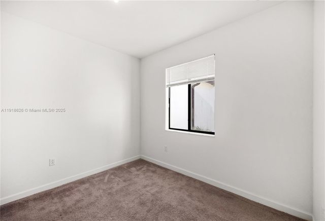 20661 NE 2nd Ct, Miami, FL 33179