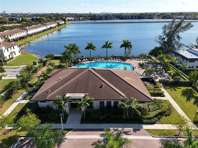 20661 NE 2nd Ct, Miami, FL 33179