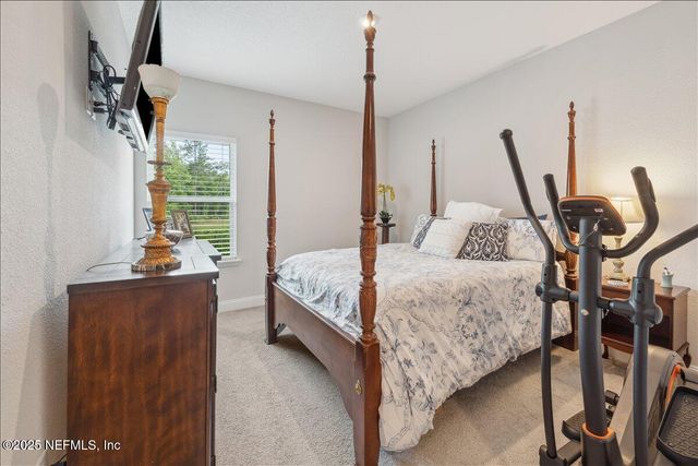 552 MEADOW CREEK Drive, St. Johns, FL 32259