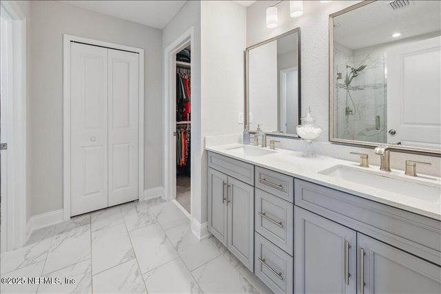 552 MEADOW CREEK Drive, St. Johns, FL 32259