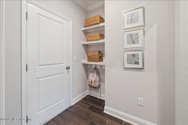 552 MEADOW CREEK Drive, St. Johns, FL 32259