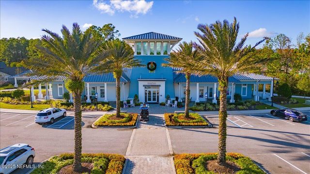 552 MEADOW CREEK Drive, St. Johns, FL 32259