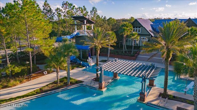 552 MEADOW CREEK Drive, St. Johns, FL 32259