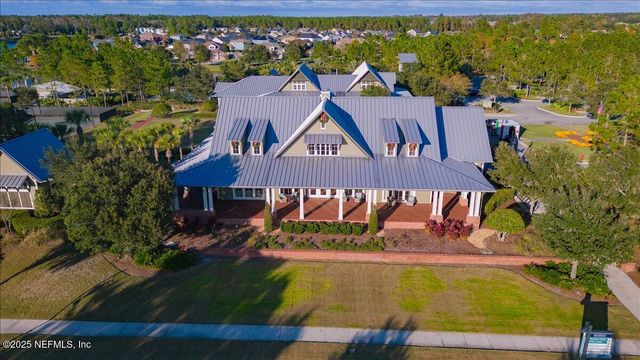 552 MEADOW CREEK Drive, St. Johns, FL 32259