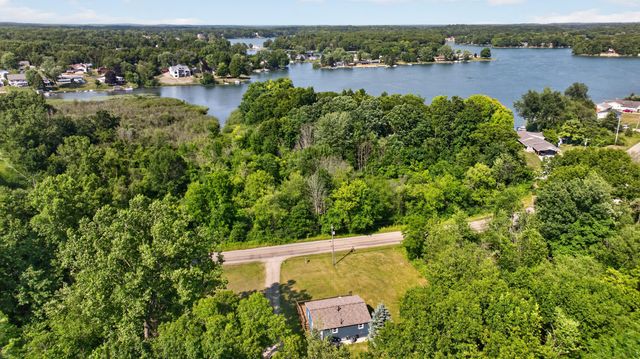 10932 Baker Road, Jerome, MI 49249