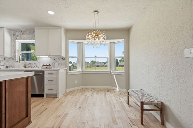 1410 W 91st Street S, Jenks, OK 74132