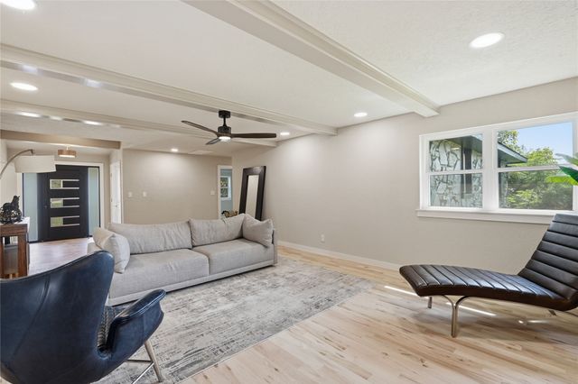 1410 W 91st Street S, Jenks, OK 74132