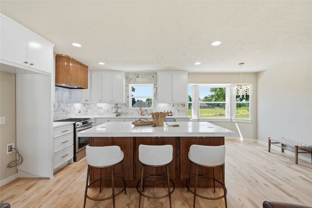 1410 W 91st Street S, Jenks, OK 74132
