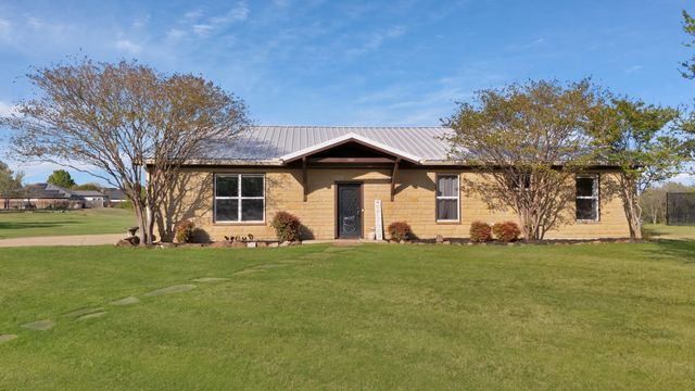 348 Hardwicke Lane, Little Elm, TX 75068