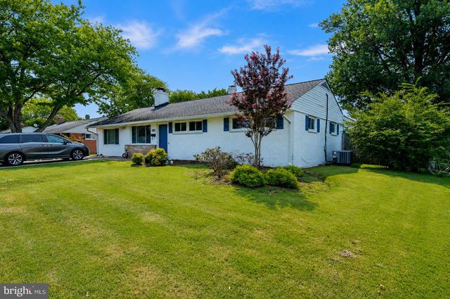 4803 APPLE TREE DR, Alexandria, VA 22310