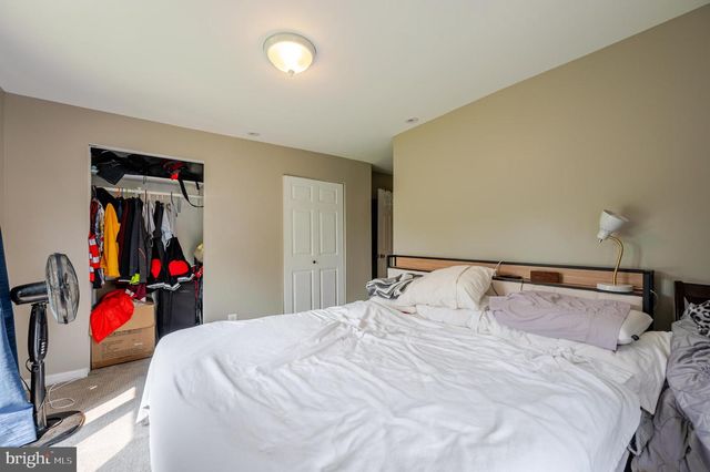 4803 APPLE TREE DR, Alexandria, VA 22310