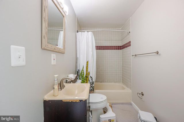 4803 APPLE TREE DR, Alexandria, VA 22310
