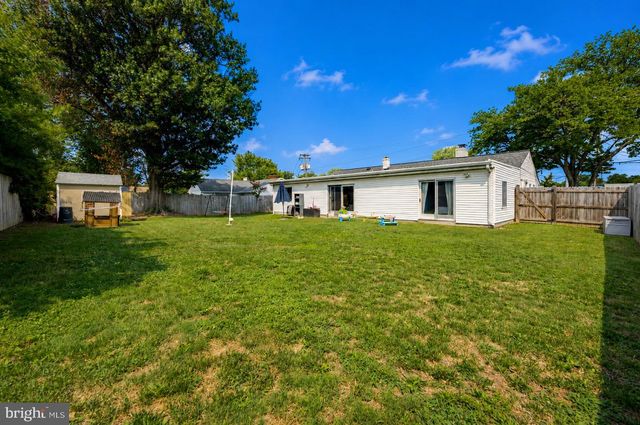 4803 APPLE TREE DR, Alexandria, VA 22310