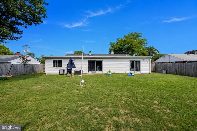 4803 APPLE TREE DR, Alexandria, VA 22310