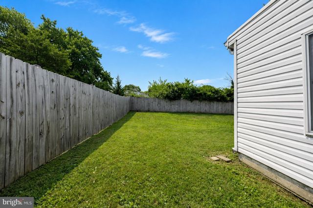 4803 APPLE TREE DR, Alexandria, VA 22310